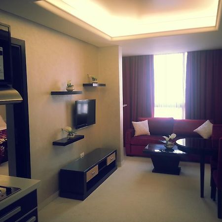 Elite Hotel & Spa Beirut Bagian luar foto
