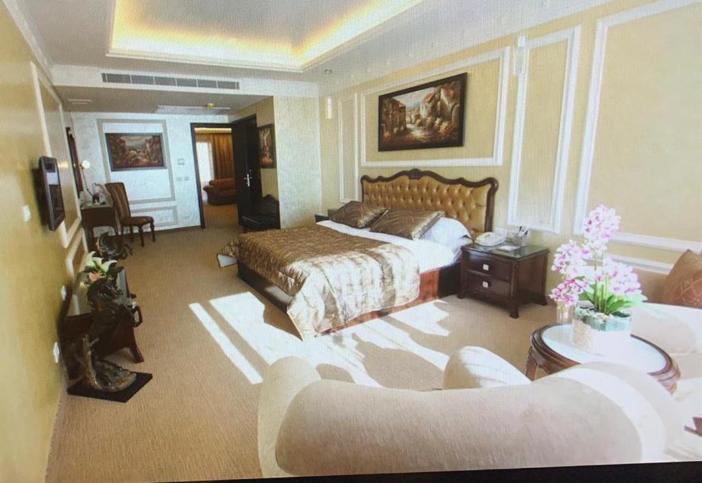 Elite Hotel & Spa Beirut Bagian luar foto