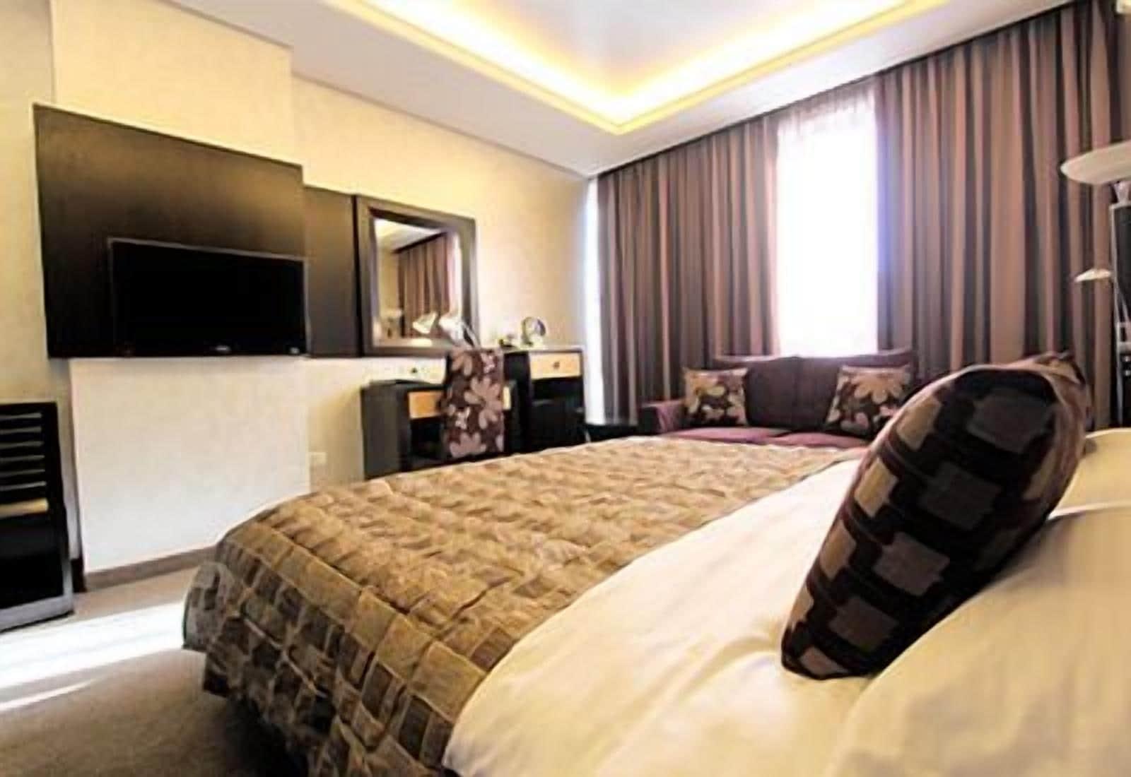 Elite Hotel & Spa Beirut Bagian luar foto
