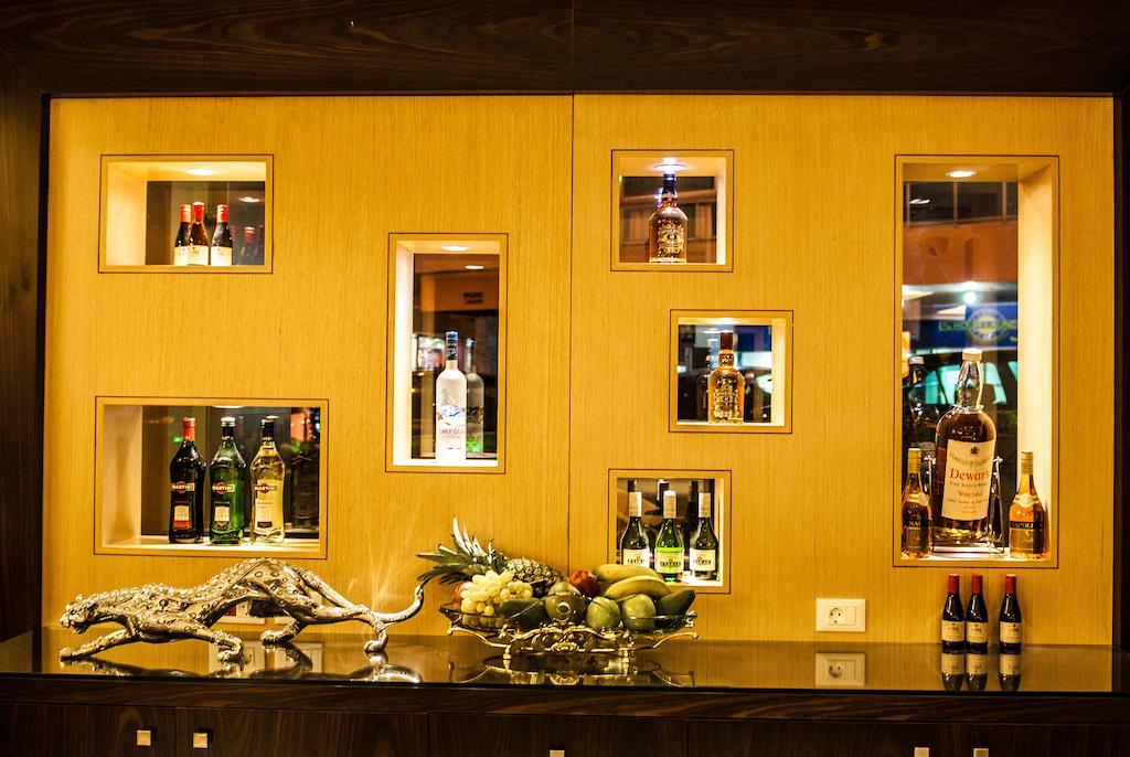 Elite Hotel & Spa Beirut Bagian luar foto