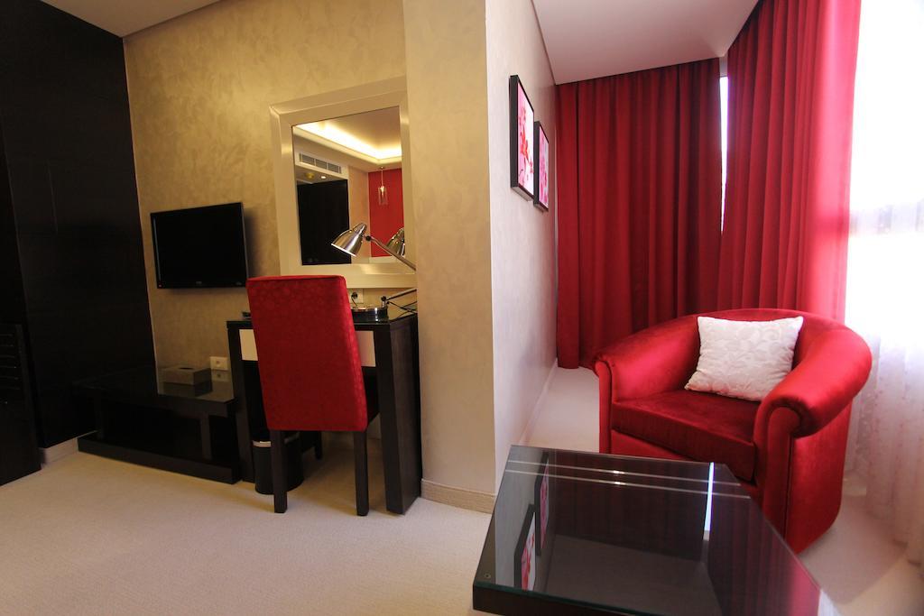 Elite Hotel & Spa Beirut Bagian luar foto