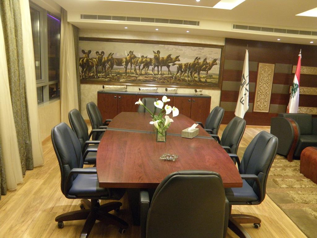 Elite Hotel & Spa Beirut Bagian luar foto