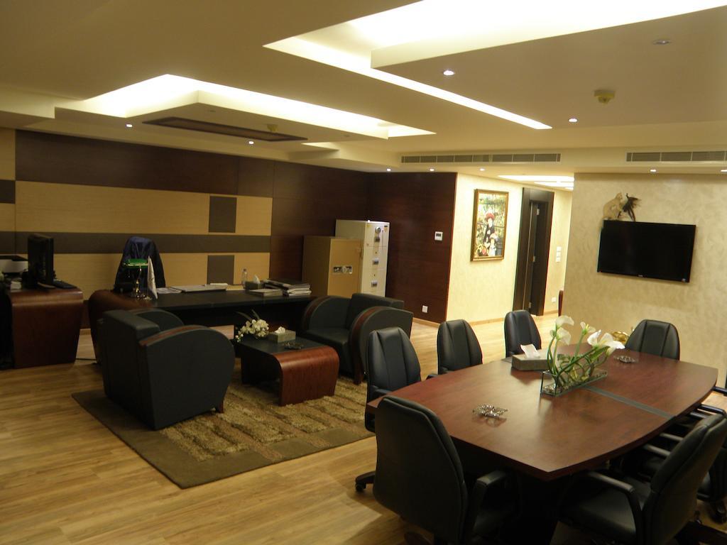 Elite Hotel & Spa Beirut Bagian luar foto